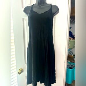Nicole miller black dress built in bra cute back size large